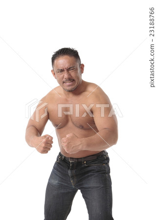 強大的男性形象 23188766