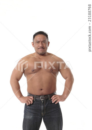 Powerful male image 23188768
