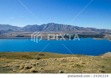 Lake Tekapo view from the summit of Mount John. Lake Tekapo view from the summit of Mount John. 23191114