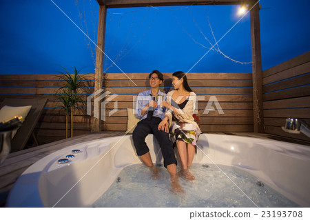 Couple night balcony image Couple night balcony image 23193708