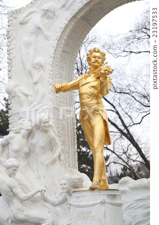 Vienna Johann Strauss Statue 23197533