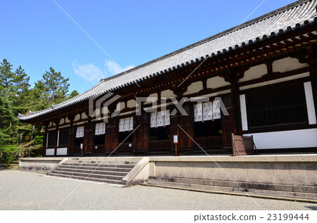 Toshodaiji temple auditorium (2016.4) 23199444