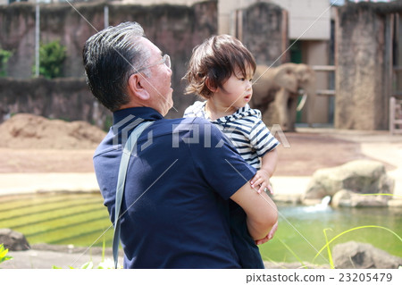 Grandpa and grandchild (1 year 5 months) Grandpa and grandchild (1 year 5 months) 23205479