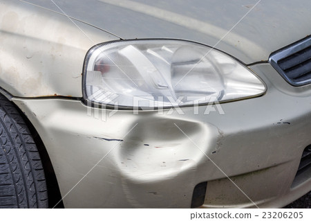 修理前修理舊車 23206205