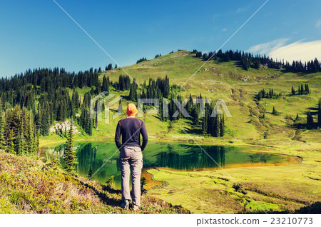 Hike 23210773