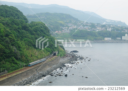 Izu Express 8000 series train going on the coastline of Higashi Izu 23212569