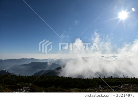 Kimpozan山的早晨 23214973