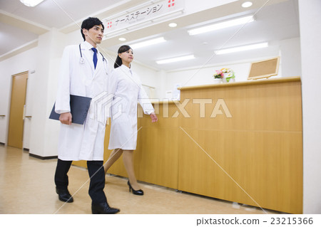 Hospital doctor meeting meeting Medical doctor medical female doctor 23215366