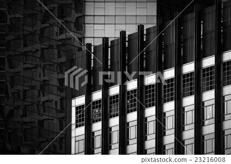 Office building close up 23216008