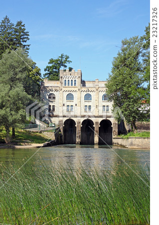 Hydroelectric power plant, Ozalj 23217326