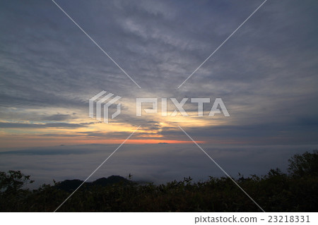 The sea of clouds at Tsubetsu Pass Observatory 23218331