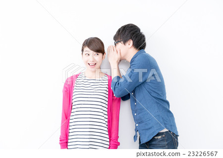 Young couple 23226567