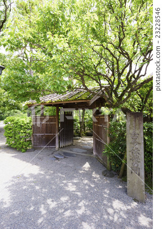 Suizenji Gorge Zoo The Suizenji Jojuen Garden Entrance entrance between Kokin Minoru Suizenji Gorge Zoo The Suizenji Jojuen Garden Entrance entrance between Kokin Minoru 23228546