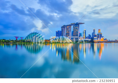 View of Singapore city skyline at night 23230951