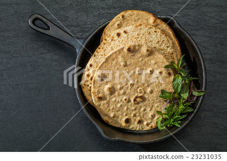 Chapati and curry chapati and curry 23231035
