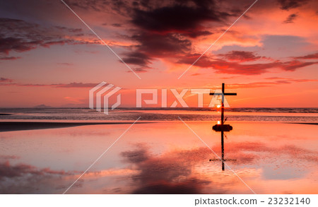 Setting Sun Cross 23232140