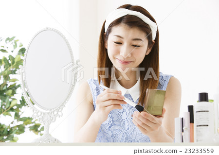 美容女性護膚化妝美容年輕女性美容身體護理 23233559