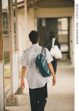 初中生 中學生 國中生 23243285