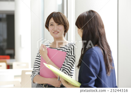 Campus life Indoor story 23244316