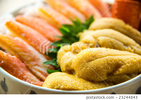 Sea urchin or chicken on rice Sea urchin or chicken on rice 23244843