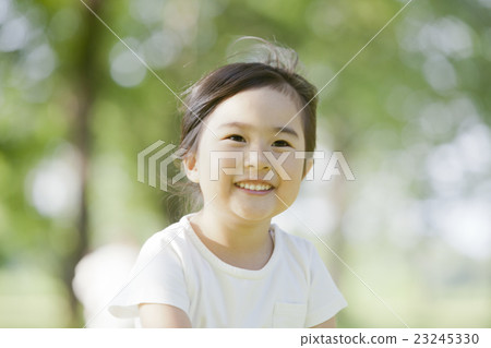 Fresh green girl 23245330
