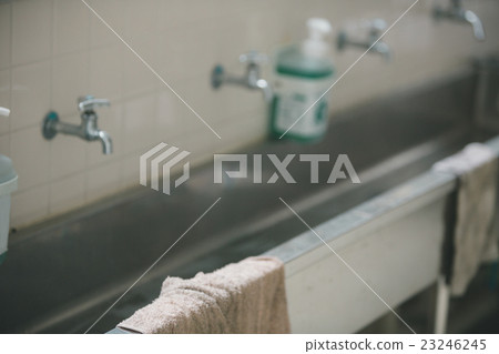 供水 學校 自來水 23246245