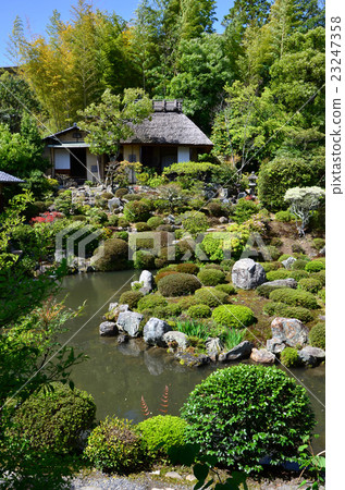 Yeojoin Kiyomotei and Furongo pond (2016.4) 23247358