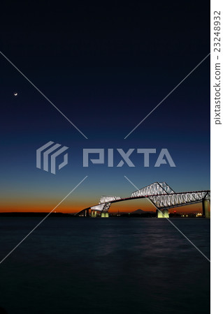 Tokyo Gate Bridge 23248932