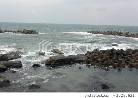 Shonai coast in winter 23253621