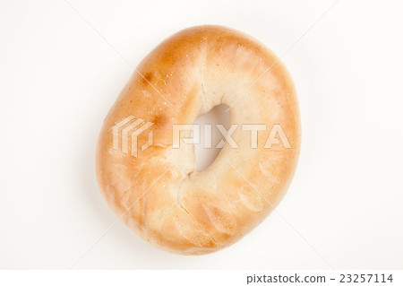 Bagels on white background Bagels on white background 23257114