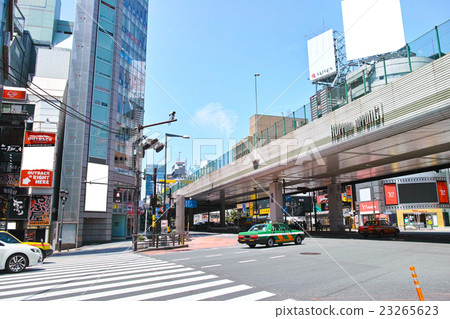 Roppongi intersection 23265623