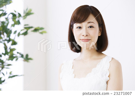 Beauty Female Beauty Middle Skin Care Smile Beauty Beauty Female Beauty Middle Skin Care Smile Beauty 23271007