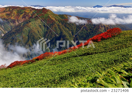 Asahi-dake as seen from the Joetsu border · Ichinokurake dune, Mt. Mountain · Mt. 23271406