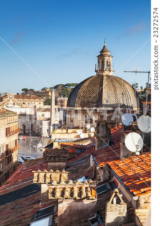 Old Rome, Italy. Via del Corso, vertical photo Old Rome, Italy. Via del Corso, vertical photo 23272574