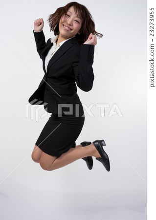 Female business image 23273955