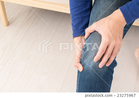 Kneeskin,腳傷,劇烈疼痛,膝蓋,膝蓋,男人肖像男性生活副本空間 Kneeskin,腳傷,劇烈疼痛,膝蓋,膝蓋,男人肖像男性生活副本空間 23275967