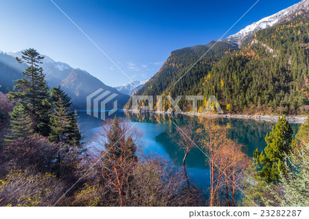 Jiuzhaigou Valley Scenic and Historic Area 23282287