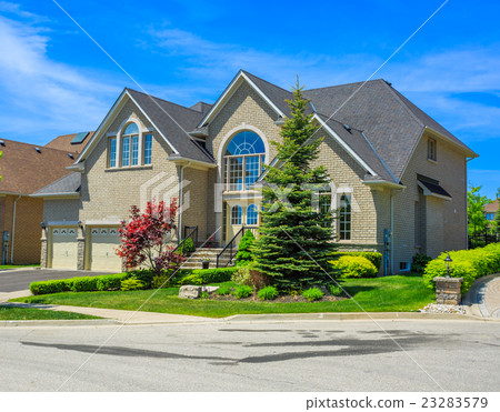 Custom built luxury house in the suburbs of 23283579