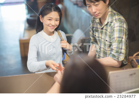 check in, checkin, hot-spring hotel 23284977