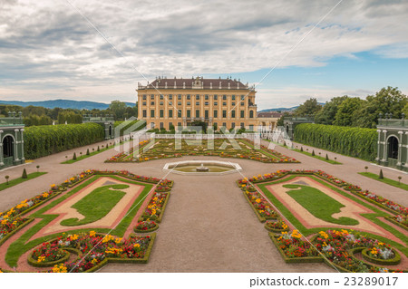 austria, vienna, schoenbrunn 23289017