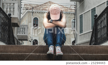 sad woman 23294443