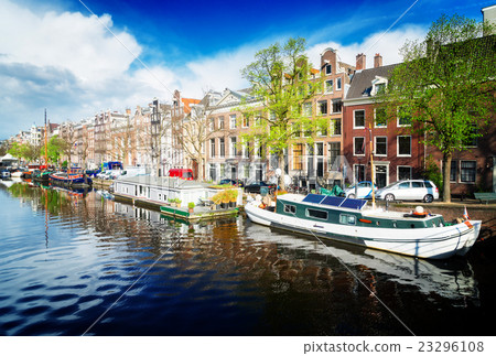 Amstel canal, Amsterdam Amstel canal, Amsterdam 23296108
