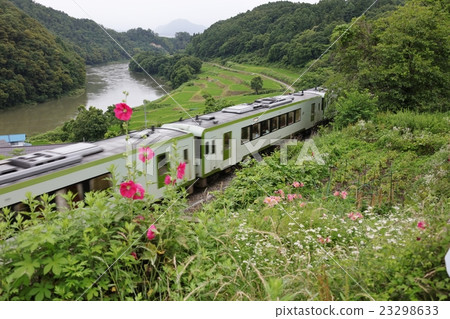 Local railway in Shinshu 23298633