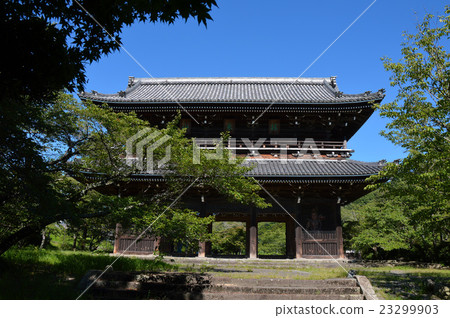 Nekoji Temple gate 23299903