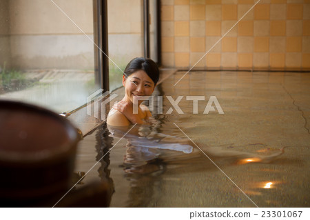 天溫泉 溫泉 女生 23301067