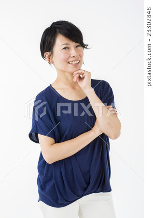40多歲的女性 23302848