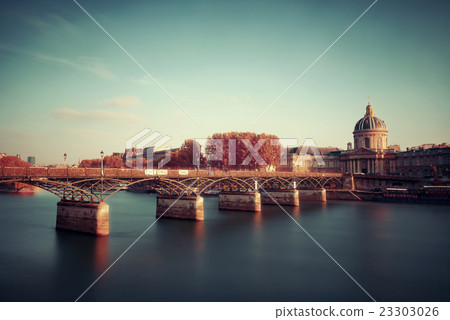 River Seine River Seine 23303026