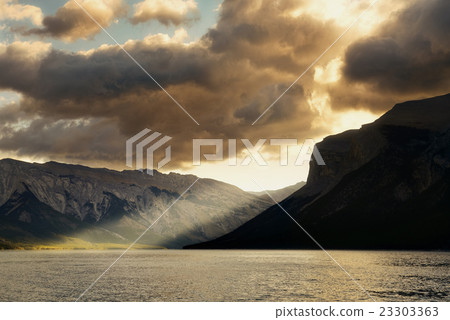 Banff National Park 23303363
