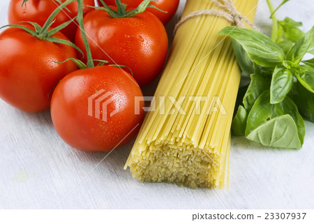 Ingredients for paste: spaghetti, basil, tomatoes Ingredients for paste: spaghetti, basil, tomatoes 23307937
