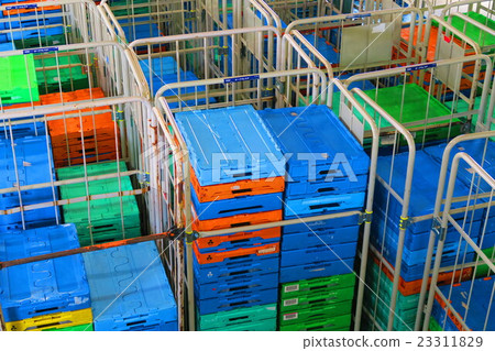 物流倉庫Oricon和籃子汽車 23311829